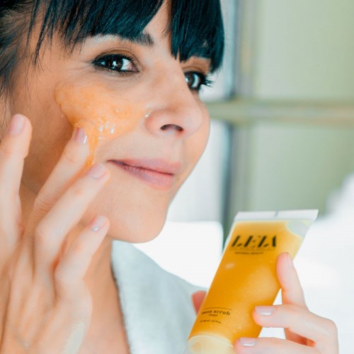 mon scrub Visage